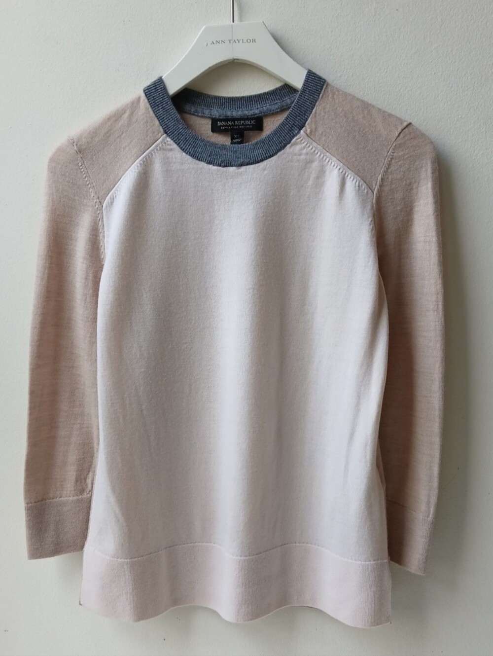 Banana Republic Merino Wool Crewneck Sweater Women's XS